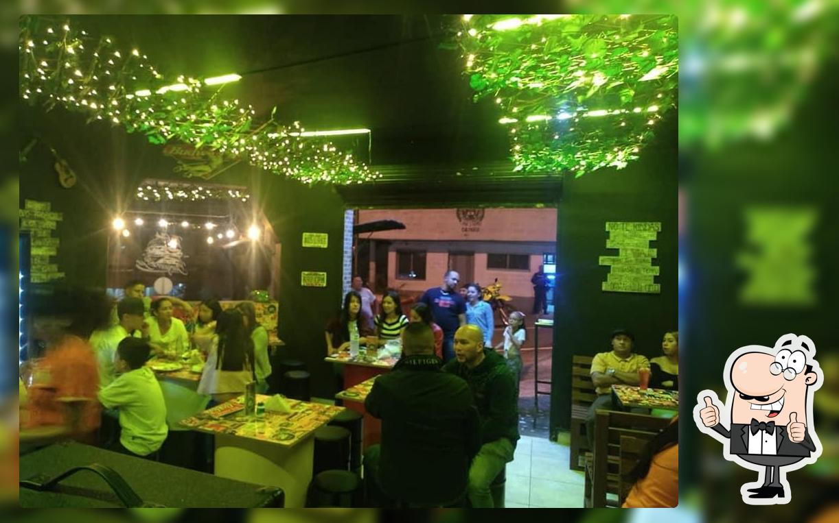 The Club Burguer Bar