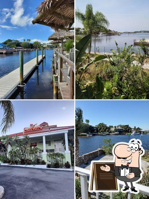 Catches Waterfront Grille