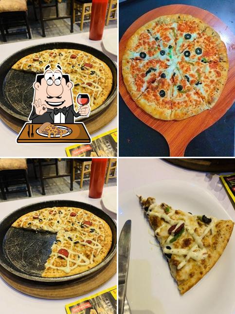 Pepperoni pizza