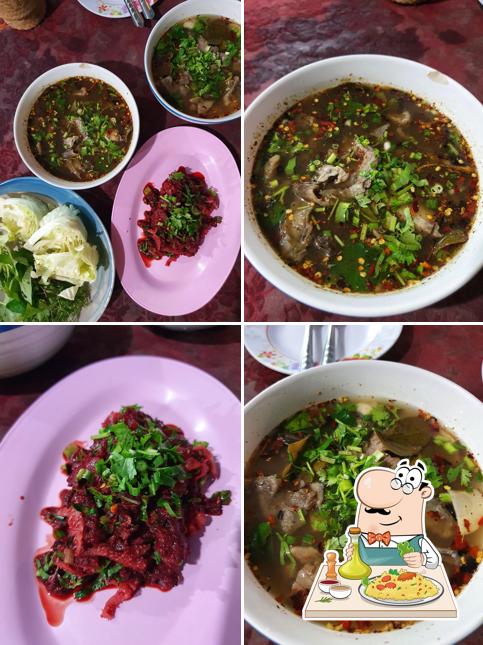 ร้านลาบหนานเทน