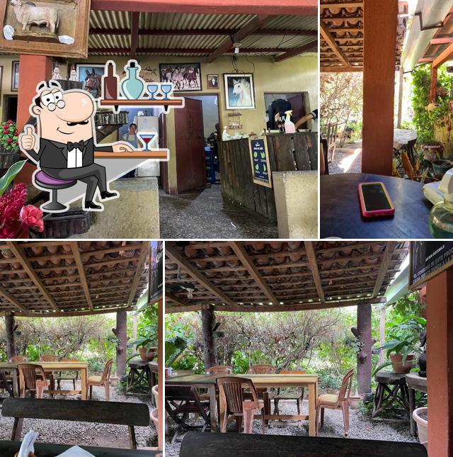 Restaurante Rancho Las Flores