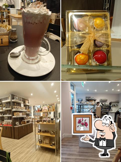 Cafe Flora