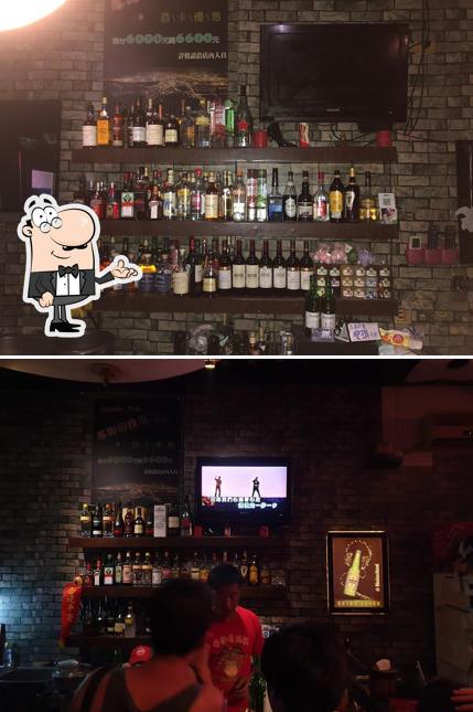 queen pub 皇后酒吧