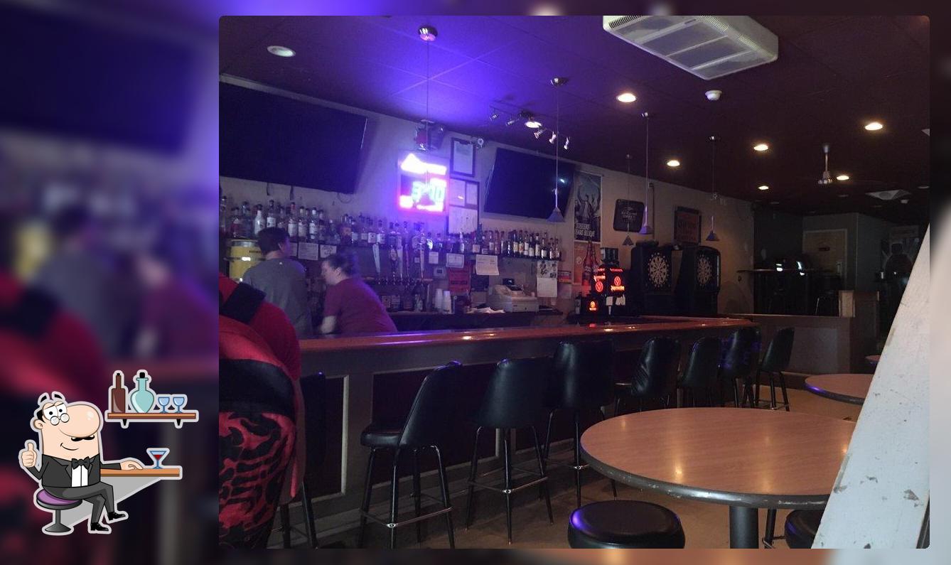 Main Street Bar and Billiards