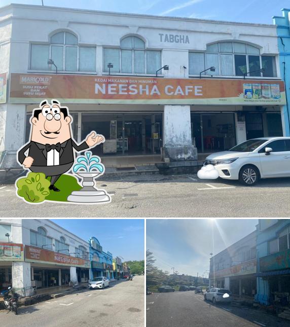 Neesha Cafe