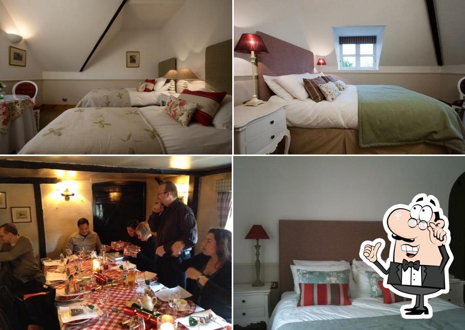 Cottage Inn