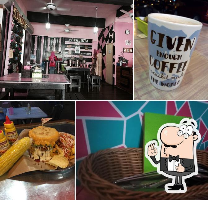 Stalista Street’s Cafe