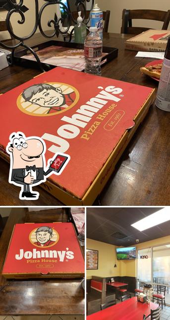 Johnny's Pizza House