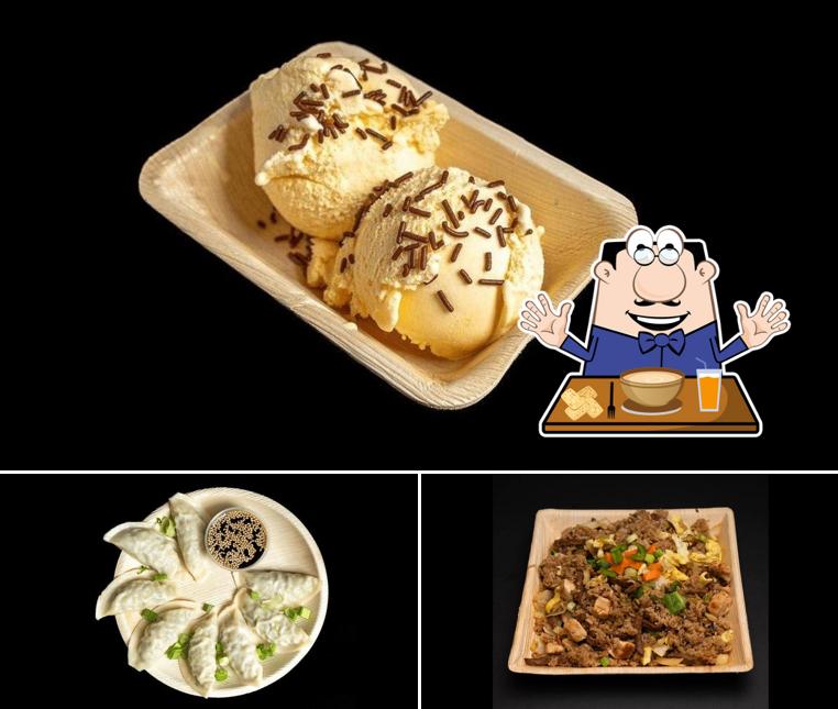 Dumpling & Noodle Town