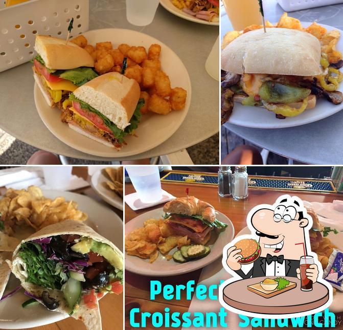 Moonlite Bay Family Restaurant