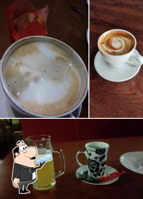 Закажите напиток из меню