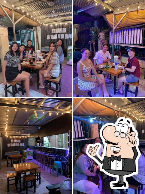 Kings Pitzylicious Drink & Dine