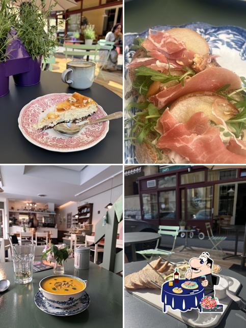 Comme à la Maison - Café Bar