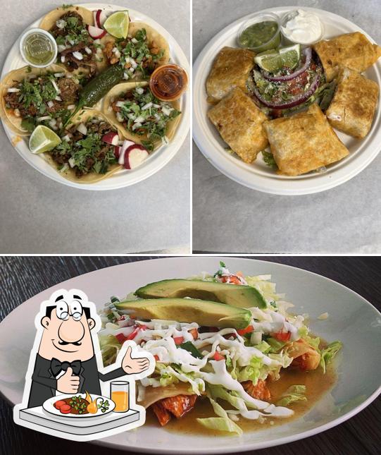 Tacos El Tepozteco - Mexican Food Truck