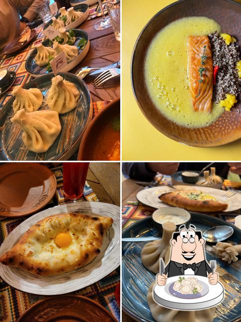 Вареники в "The Жарим По-грузински"