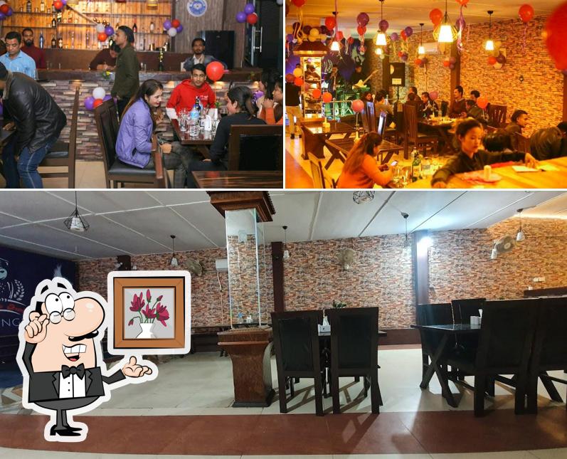 Retro Owl Lounge Bar