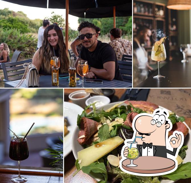 Botánica Bar & Restaurant
