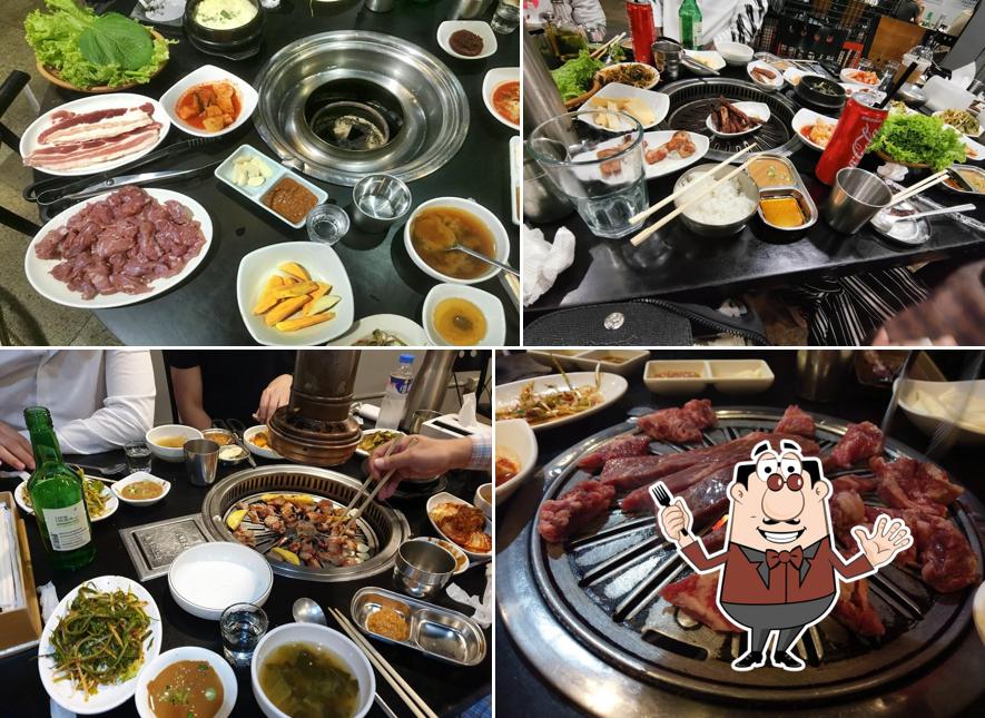 HwangsoMakchang 황소막창 - Korea Town Manila