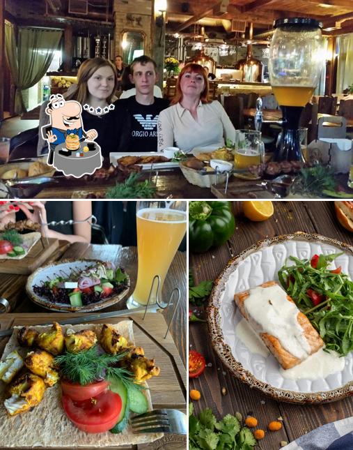Еда в "Таверне на Карпинского"