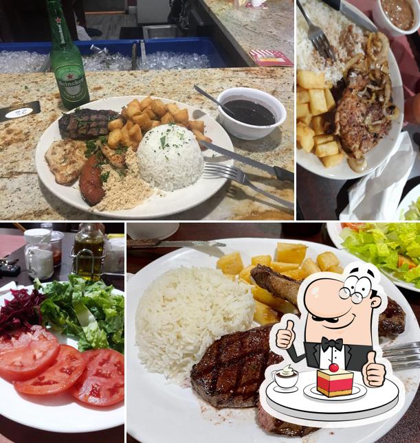 Mauricios Bar & Grill