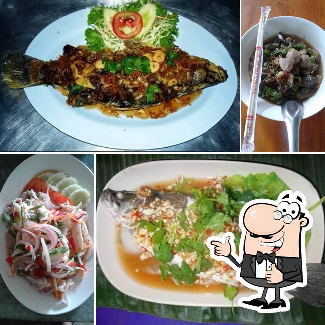 ร้านอาหารบ้านเคียงน้ำ