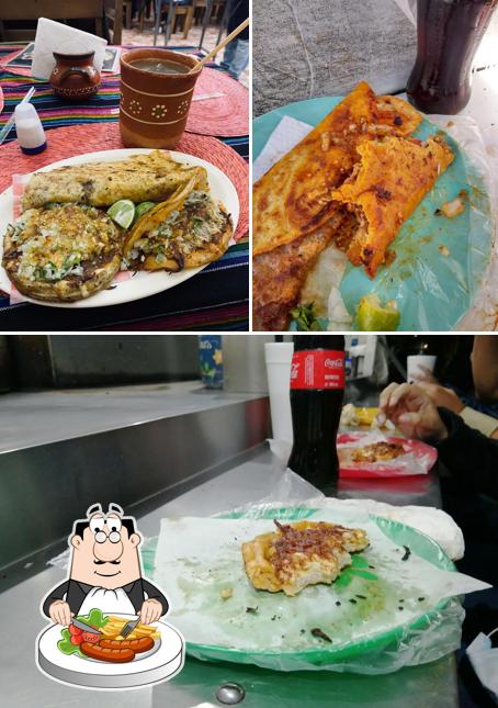 Los Tapatíos Tacos