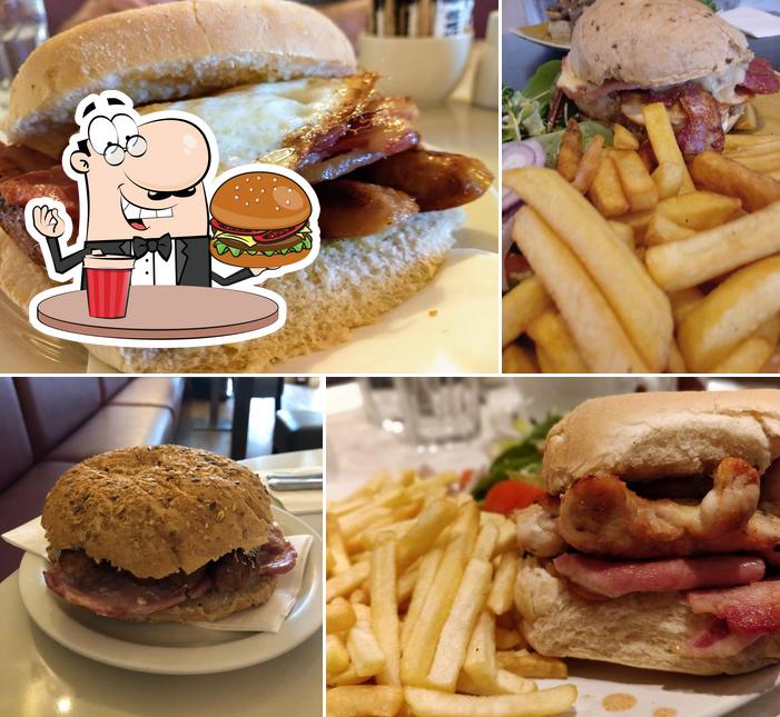 Hamptons Deli Cafe