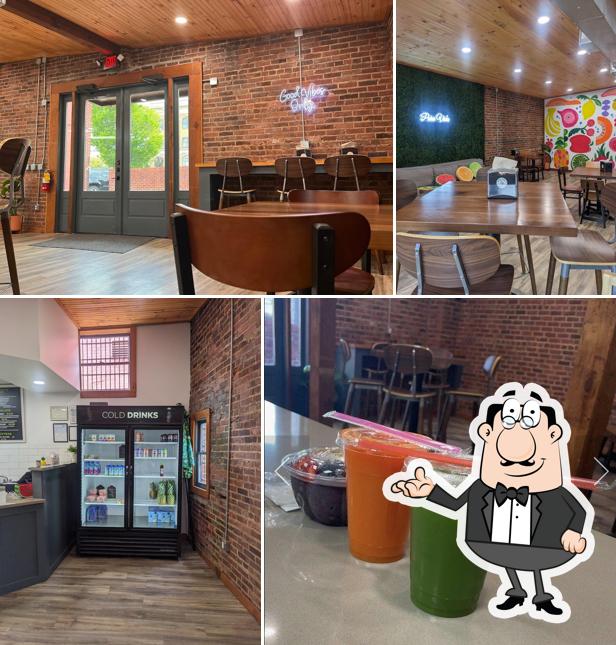 Pura Vida Juice Bar