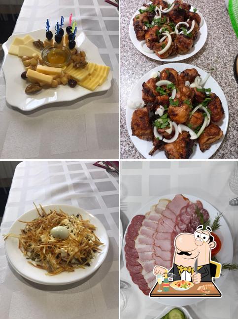 Шашлычный двор