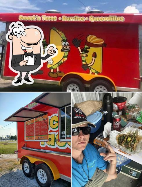 Smack'n Tacos Taqueria & Bar