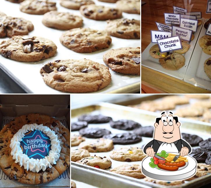 Insomnia Cookies