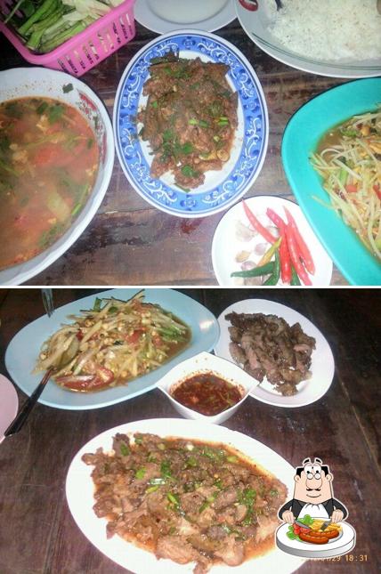 ร้านลาบ ส.สุทัศน์