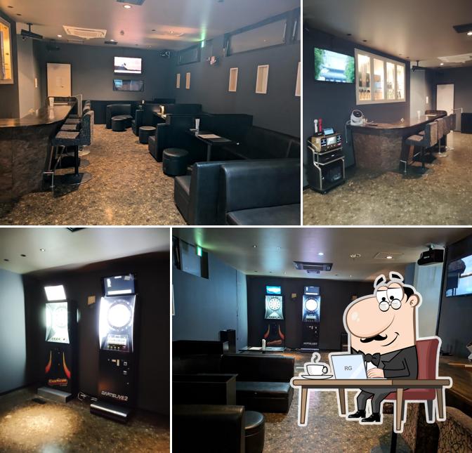 DARTS BAR NOIR