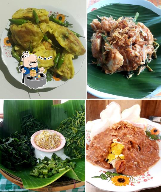 Lotek Kupat Tahu "URBAN" Teh Ina