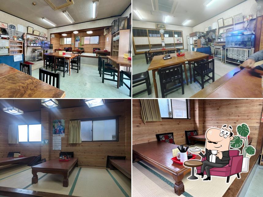 大津屋