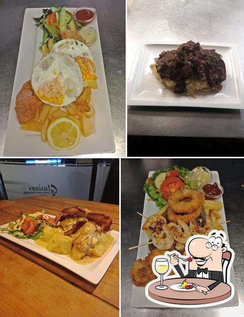 Glasine's Cafe Bar & Gaming
