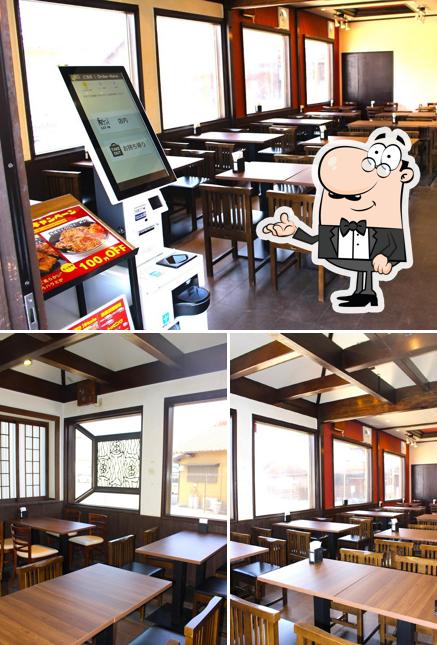 大衆肉食堂 肉のエサカ 神戸岩岡店