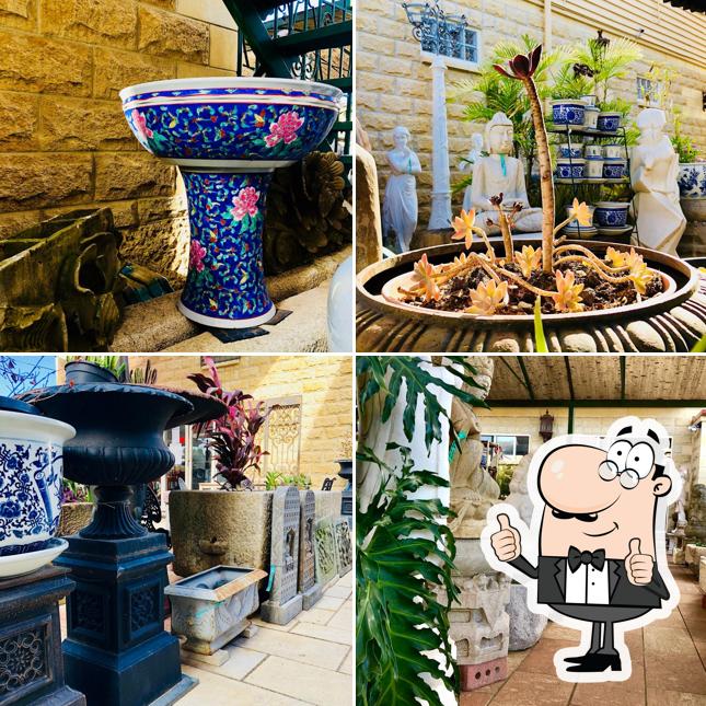 Nudgee Road Antiques & Design Centre