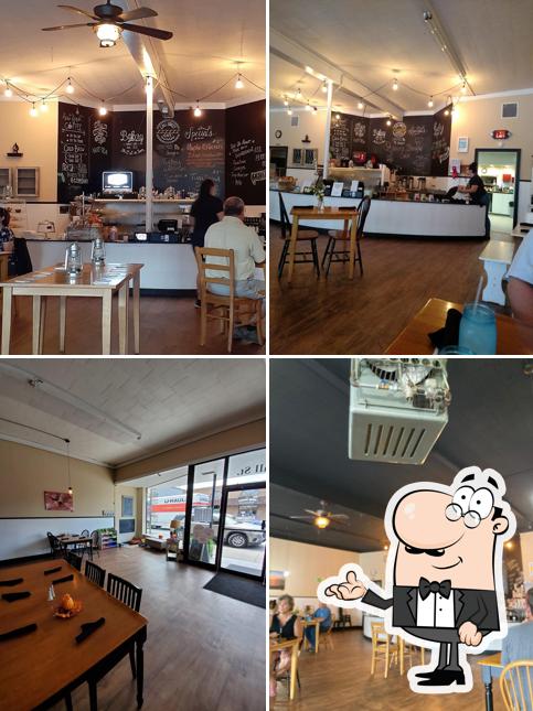 Call Street Cafe