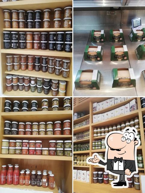 Le Gourmet الذواق