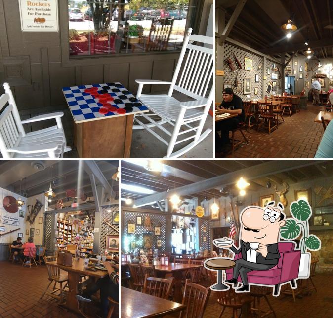 Cracker Barrel Old Country Store