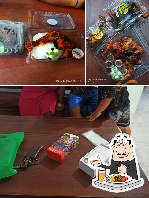 Ayam Bakar Mak Tik
