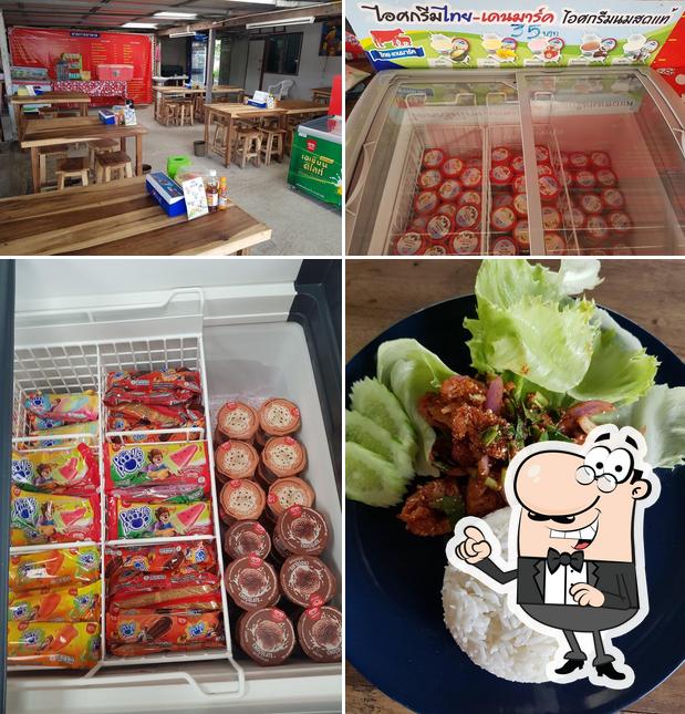 ร้านติ้ก หมูกรอบ