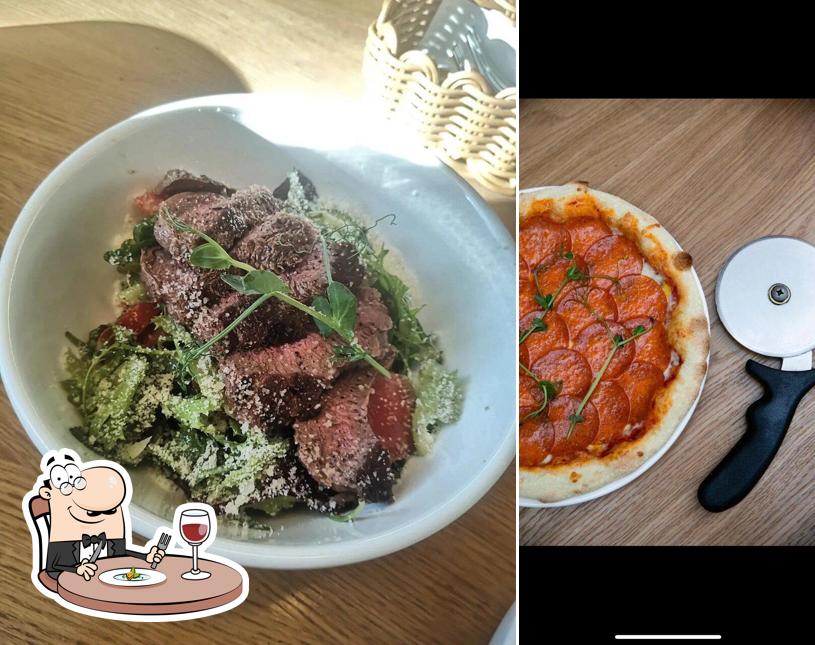 Еда в "Lis Boris"