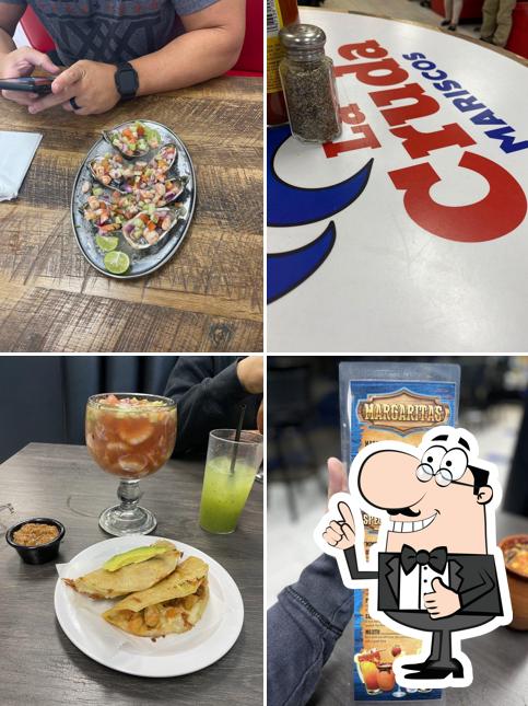 La Cruda Mariscos