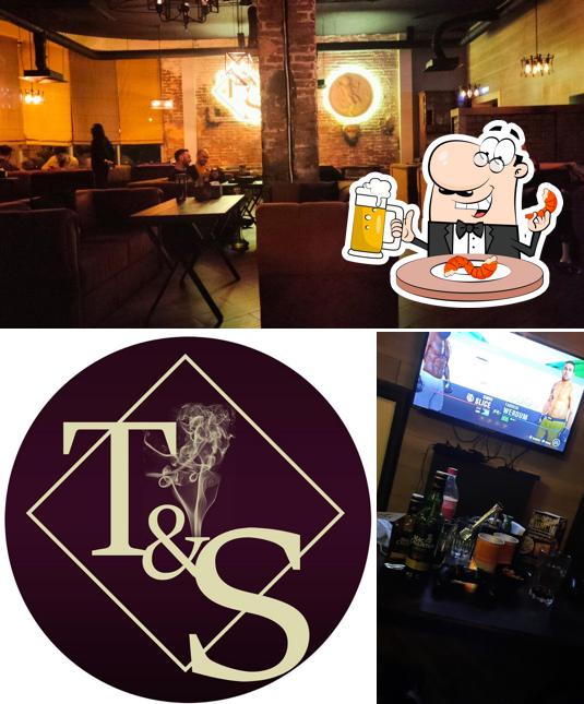 T&S Lounge