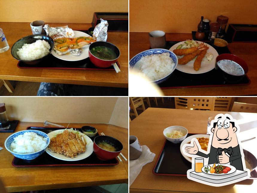 玉水駅前休憩所さくら