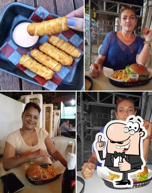 Palomao_Foods