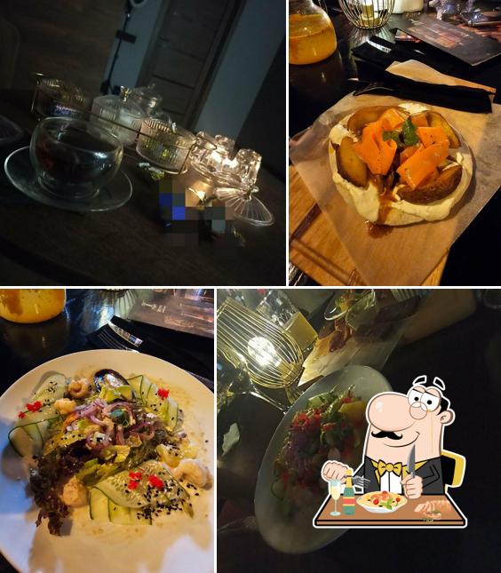 Еда в "Red stone"