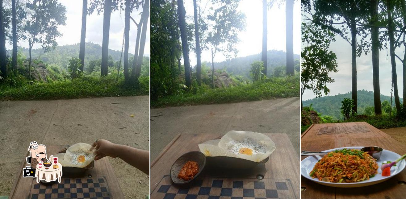 Moon and Monk Cafe & Restaurant